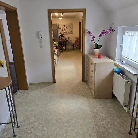 Flonta Apartment *