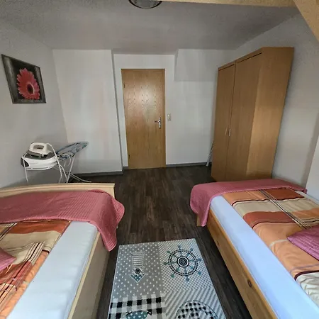 Apartment Flonta *